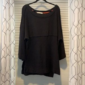 We the free top size large